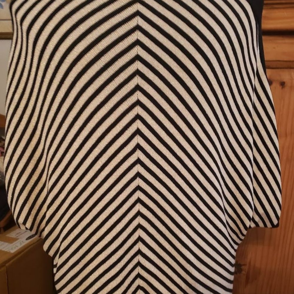 Chicos  sz 2 (L) Travelers Women's Cardigan Sweater Size Black White Gold - Picture 3 of 7